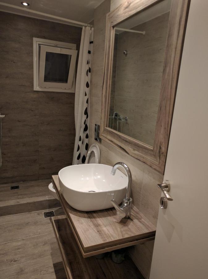 Cozy Apartment Ideally Located City Center And Megaron Moussikis Metro Station Αθήνα Εξωτερικό φωτογραφία